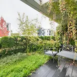 Rivus With Parking In By Renters Gdynia