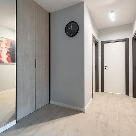 דירה Rivus With Parking In By Renters *