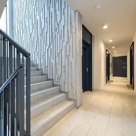 דירה Rivus With Parking In By Renters גדינייה