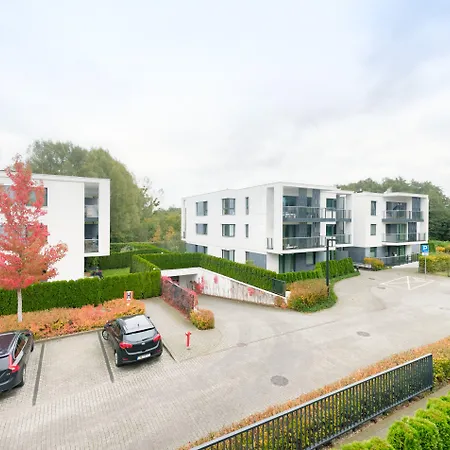 Rivus With Parking In By Renters Apartment