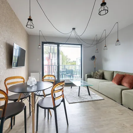 Rivus With Parking In By Renters גדינייה