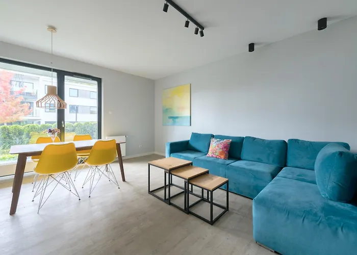 Rivus With Parking In By Renters * Gdynia