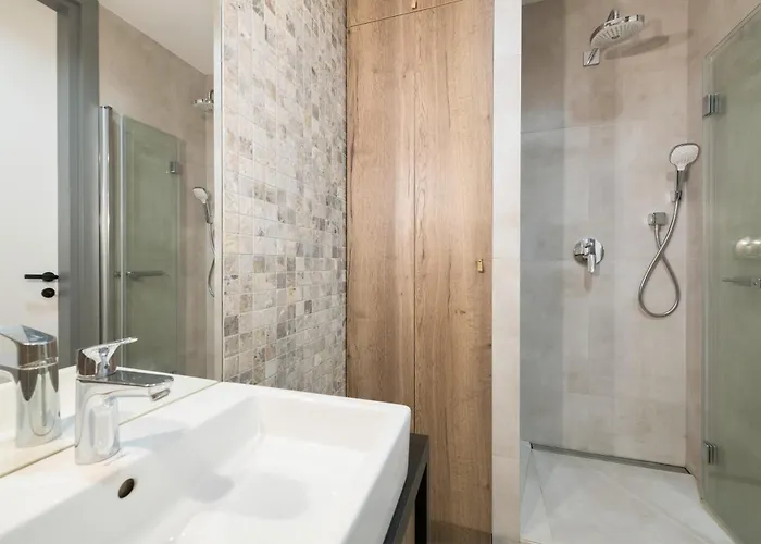 Apartment Rivus With Parking In By Renters