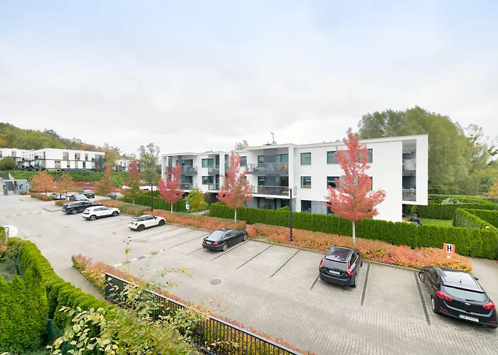 Rivus With Parking In By Renters Gdynia