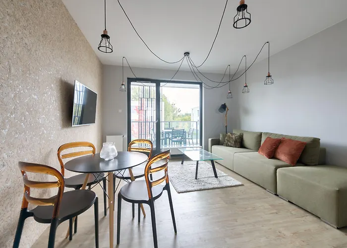 Rivus With Parking In By Renters Gdynia